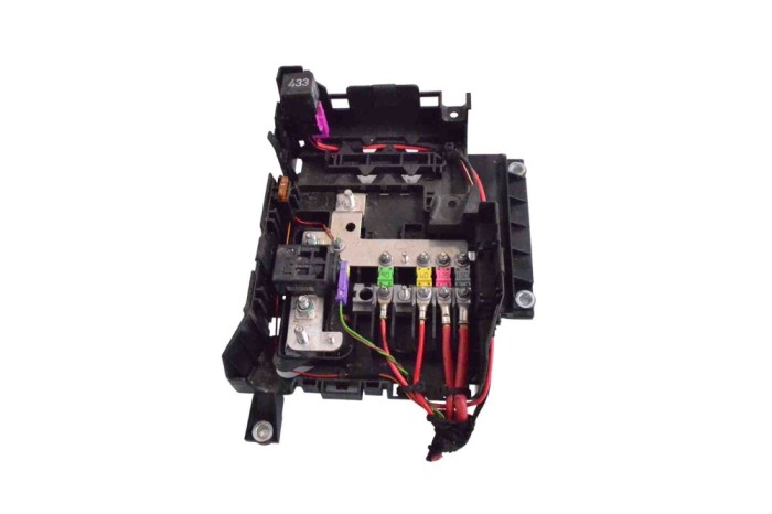 Panou de siguranțe VW TOUAREG 7LA, 7L6, 7L7 2010 OEM: 7L0937548C