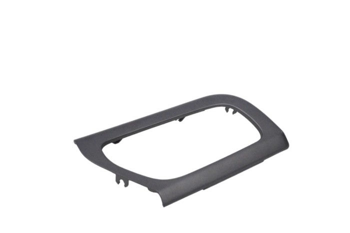 Ornament panou ușă dreapta față SSANGYONG RODIUS II 2018 OEM: 72426-21000 22761759