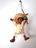 Marioneta BARBAT din MEXIC din lemn cca. 28 cm + sfori teatru de papusi