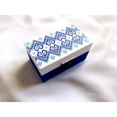 Cutie lemn decorata cu motiv traditional, 33672