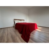Cuvertura pat Gold Vizon Coneltex, dimensiune 220x230 cm, tesatura plusata, microfibra premium, densitate 500 g/mp, finisaj cu model in relief, culoar