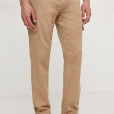 Pepe Jeans pantaloni barbati, culoarea bej, mulata