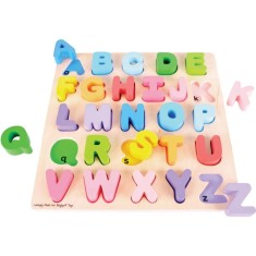 Bigjigs Toys Wooden Alphabet jucărie interactivă cu piese care se pot insera 18m+ 26 buc