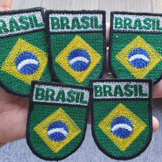 5 embleme Brazilia, Brasil. 25 lei pentru toate 5 sau 8 lei bucata. 7x5.5 cm