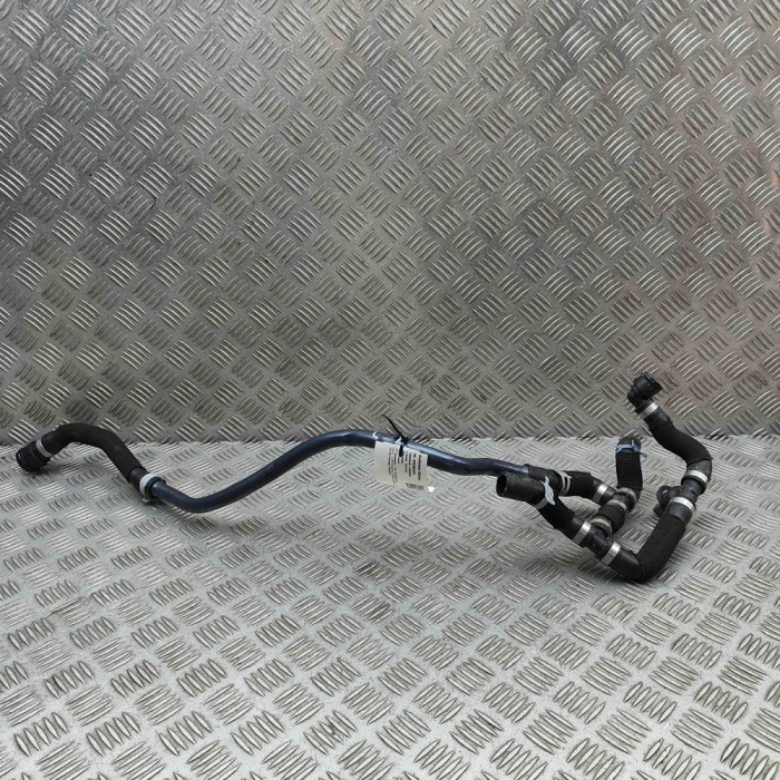 Furtun de lichid de răcire VW TAYRON R41 2024 OEM: 3WA086A 32380329