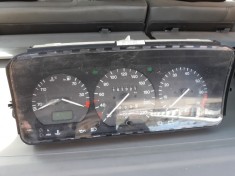 Ceasuri bord VW Passat B4 foto