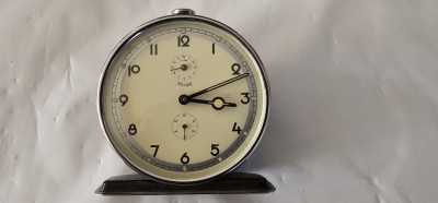 CEAS DE MASA Kienzle, ANII 60 , FUNCTIONEAZA . foto