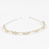 Bentita aurie cu perle albe