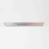 Ornament Prag Stanga Fata Tesla Model 3 2020 OEM 1504763-00-A Original