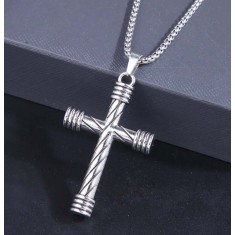 Lant din Otel Inoxidabil cu Pandantiv Cruce &ndash; Accesoriu Masculin Elegant si