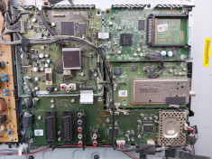 1-869-656-21 / 1-866-850-25 / 1-869-657-12 main board Sony KDL 40V2000 foto