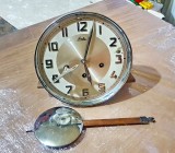 G70-Mecanism KORDA Germany ceas pendul perete Art- Deco- 3 gaurisi+8 ciocanele.