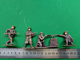 C3 Figurine Russian infantry (Winter uniform) copie Italeri 6876 4 soldati 54 mm