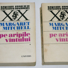 Pe aripile vantului - Margaret Mitchell - 2 vol. - 1971