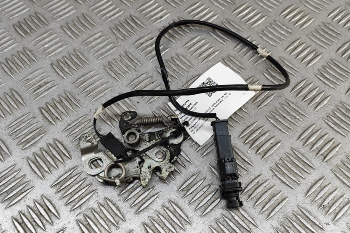 &Icirc;ncuietoare capota PEUGEOT 5008 II MC, MJ, MR, M4 2023 OEM: 9676343880 | 31989309