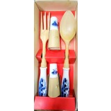 Set servire salata cu accesorii