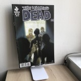 Bandă Desenată &icirc;n Rom&acirc;nă - The Walking Dead #13 (2015)