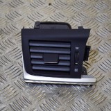 Gura de ventilație planșa de bord LEXUS CT ZWA10_ 2012 OEM: 55650-76010 | 2496656