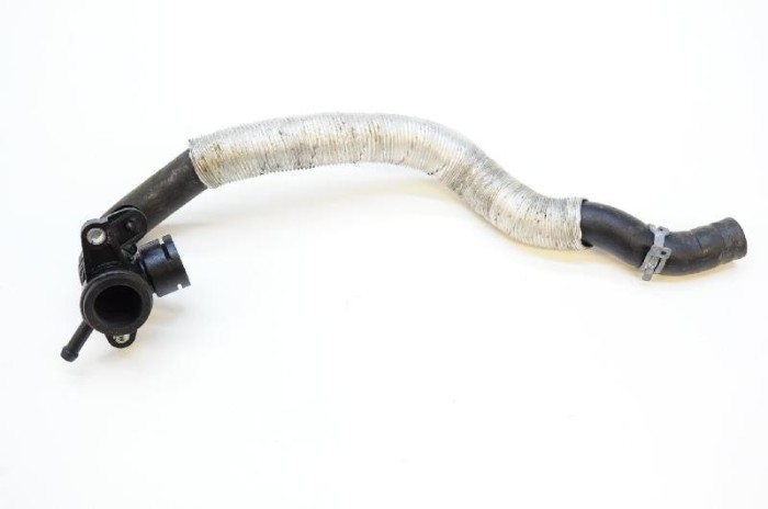 Furtun VW TIGUAN 5N_ 2014 OEM: 5N0122157N 2757415