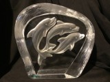 arta / colectie - Piesa masiva din cristal delfini design Mats Jonasson !