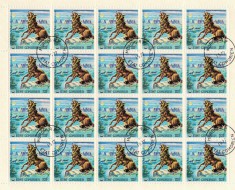 COMORE 1977 - Animale pe cale de disparitie / 6 coli complete (6 imagini)