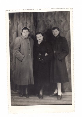 Poza tip CP cu stampila de atelier Brad, 1955, stare foarte buna foto
