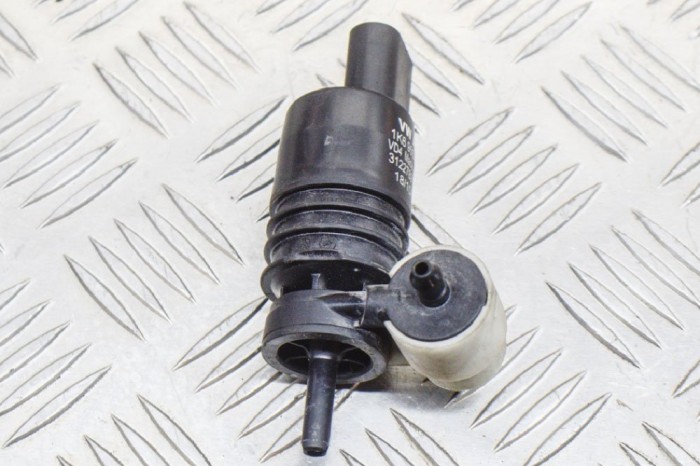 Motor rezervor lichid de parbriz PORSCHE CAYENNE 92A 2015 OEM: 1K6955651,3122789 | 11508536