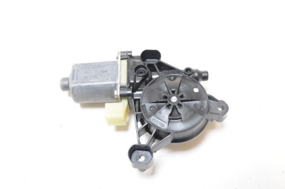 Motor macara geam ușă st&amp;acirc;nga față VW GOLF VII 5G1, BQ1, BE1, BE2 2015 OEM: 5Q0959801B 2685848 foto