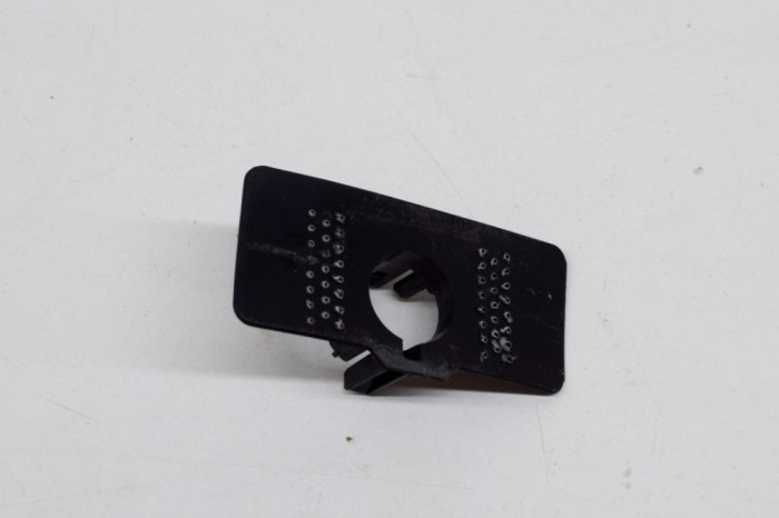 Suport senzor de parcare TESLA MODEL Y 2020 OEM: 1501430-00-A 13587224