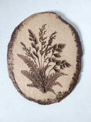 Placa ceramica imprint frunze si material vegetal, hand-made, decor artist made foto