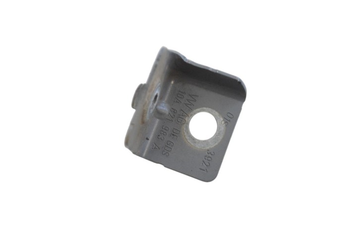 Suport aripa st&acirc;nga față VW ID.3 E11 2021 OEM: 10A821983A 21236205