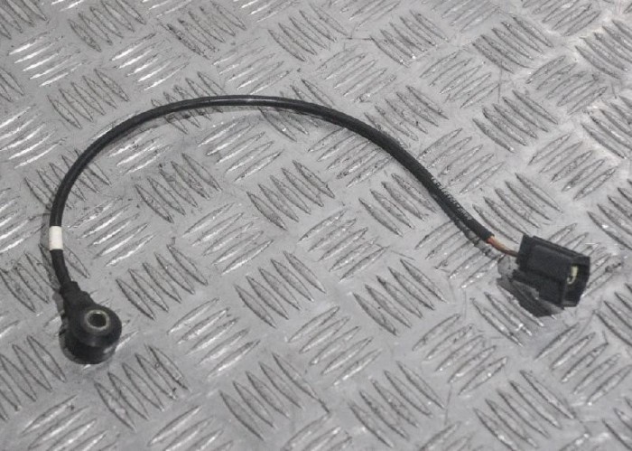 Senzor de detonație motor FORD FOCUS II DA_, HCP 2011 OEM: 98MF-12A699-BA 2375071