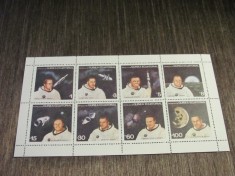 Primii Pași pe Lună - Bloc de Timbre Dantelat Guineea Ecuatorială Tematică Spațială