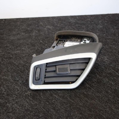 Gura de ventilație planșa de bord NISSAN QASHQAI II J11, J11_ 2016 OEM: 687614EA0A 3285241 foto