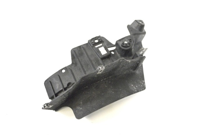 Aparatoare noroi st&acirc;nga spate VW TOUAREG CR7 2019 OEM: 760854855 11576541