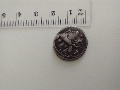 Moneda din argint foto