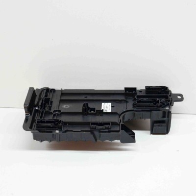 Modul de confort TESLA MODEL Y 2020 OEM: 1497851-00-D,1497850-00-D 13832083 foto