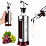 Cumpara ieftin Dozator pentru otet 500 ml, argintiu, 29 x 7 cm, recipient din sticla cu protectie inox, cioc dozator, scala gradata, ideal pentru salate si marinare