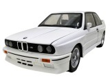 Macheta BMW M3 E30 alb 1:24 replica metal lumini sunete deschide usi capota portbagaj