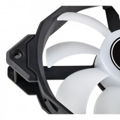 Cooler carcasa corsair af140 led low noise cooling fan 1200 foto