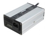 &Icirc;ncărcător pentru baterii re&icirc;ncărcabile Li-Ion 14,8V 5A 120W