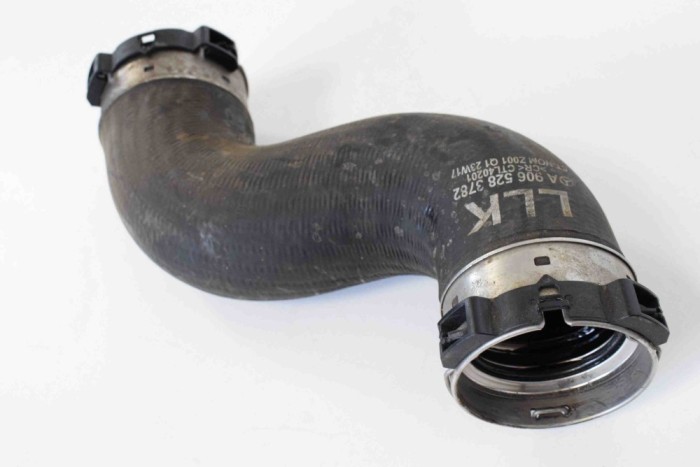 Furtun intercooler dreapta MERCEDES-BENZ SPRINTER 3-t 906 2014 OEM: A9065283782