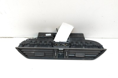 Gura de ventilație planșa de bord SKODA SUPERB III Estate 3V5 2018 OEM: 3V0820951D 22738219 foto