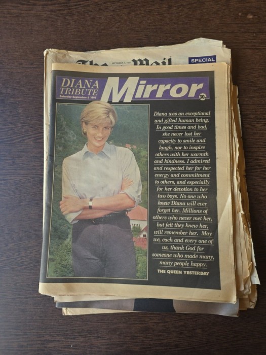 Diana Tribute - Mirror - 07.09.1997
