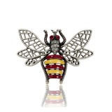 Cumpara ieftin Brosa eleganta Albina Vintage cu email si cristale