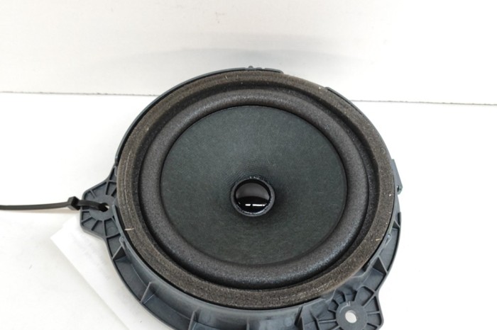 Difuzor ușă st&acirc;nga spate KIA NIRO II 2023 OEM: 96340-AT100,8935003701A 23965353