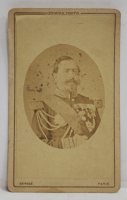 PHOTO DEMIRE , GENERALUL FRANCEZ CHARLES DENIS SAUTER BOURBAKI ( 1816 -1897 ) , FOTOGRAFIE C.D.V. , A DOUA JUMATATE A SEC. XIX foto