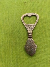 Desfacator capace bere, bronz India