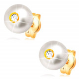 Cercei din aur de 14K - perlă albă crem cu zirconiu transparent, 6 mm