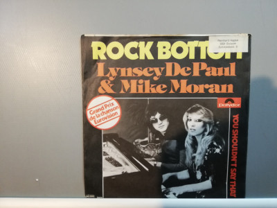 Lynsey de Paul &amp;amp; Mike Moran &amp;ndash; Rock Bottom(1977/Polydor/RFG) - Vinil Single &amp;#039;7/NM foto